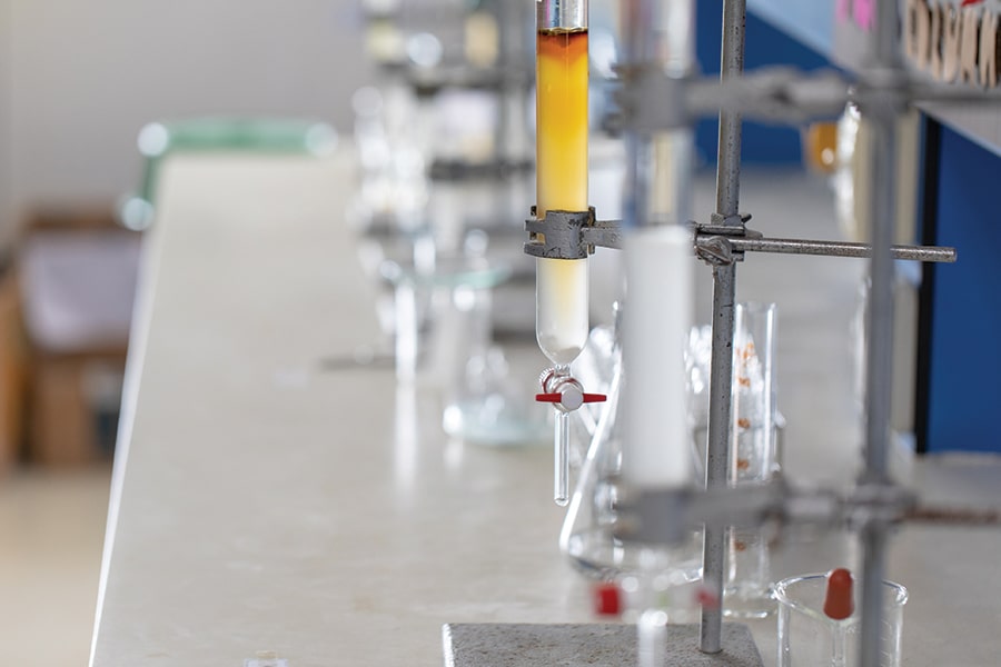 Column chromatography chemistry in the lab.